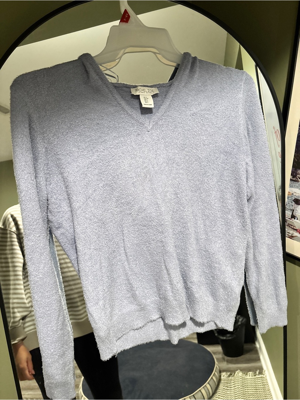 Rachel Zoe Men’s Pale Blue V-Neck Pullover Sweater